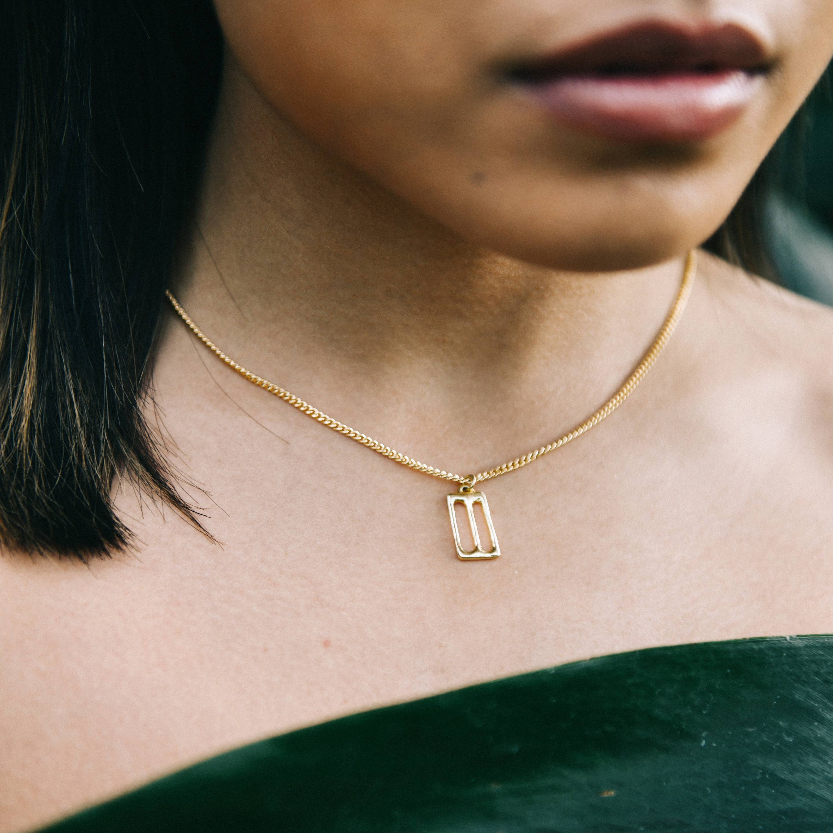 Goldeluxe Jewelry - Wholesale Pendant/Charm Necklace - Thessaly Necklace1