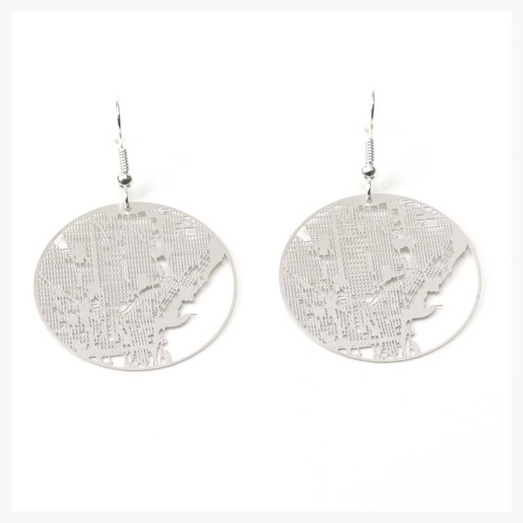 Aminimal - Wholesale Pendant/Charm Necklace - Gold - Milwaukee1