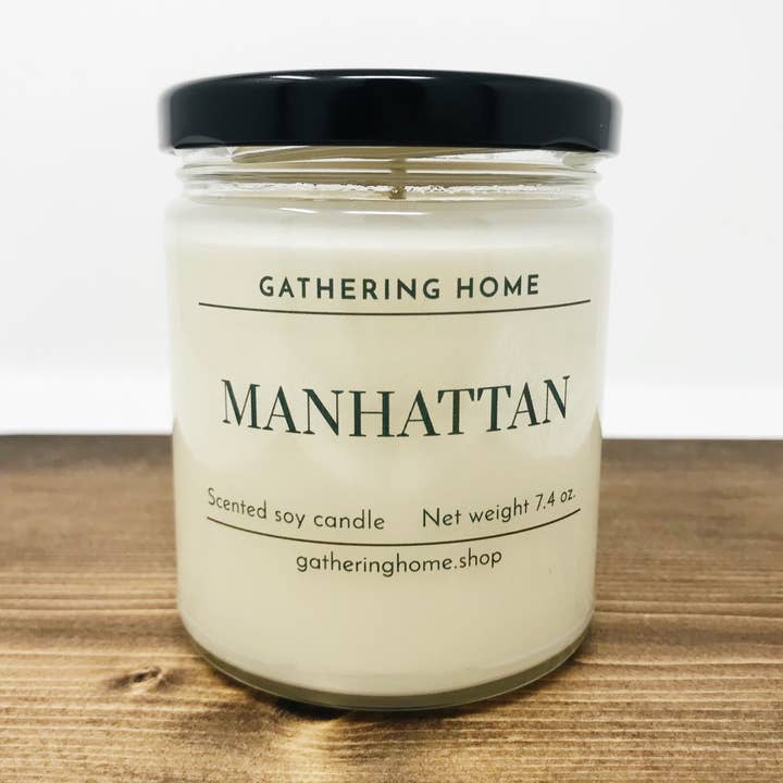 Manhattan Bougie soja 9 oz pour la vente par Gathering Home Designs