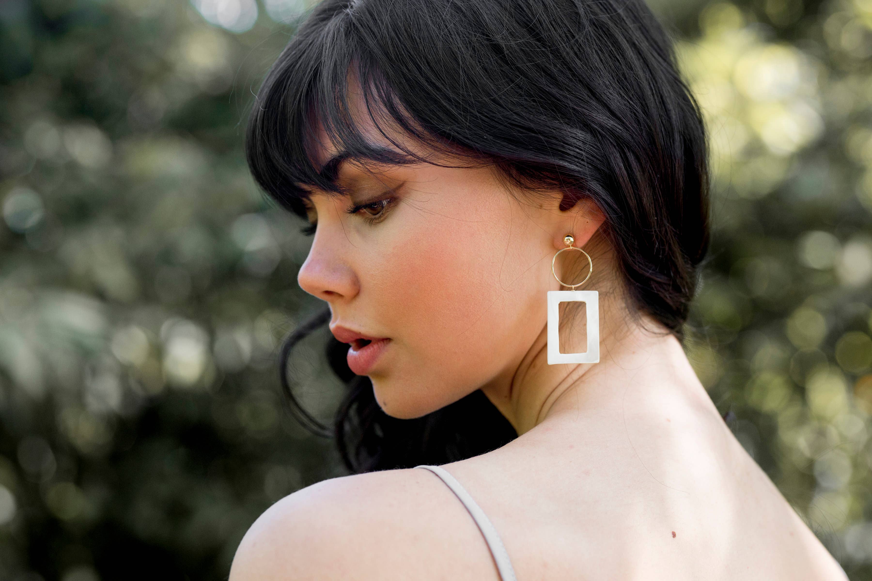 Default Villa | Mother of Pearl for wholesale on Faire2