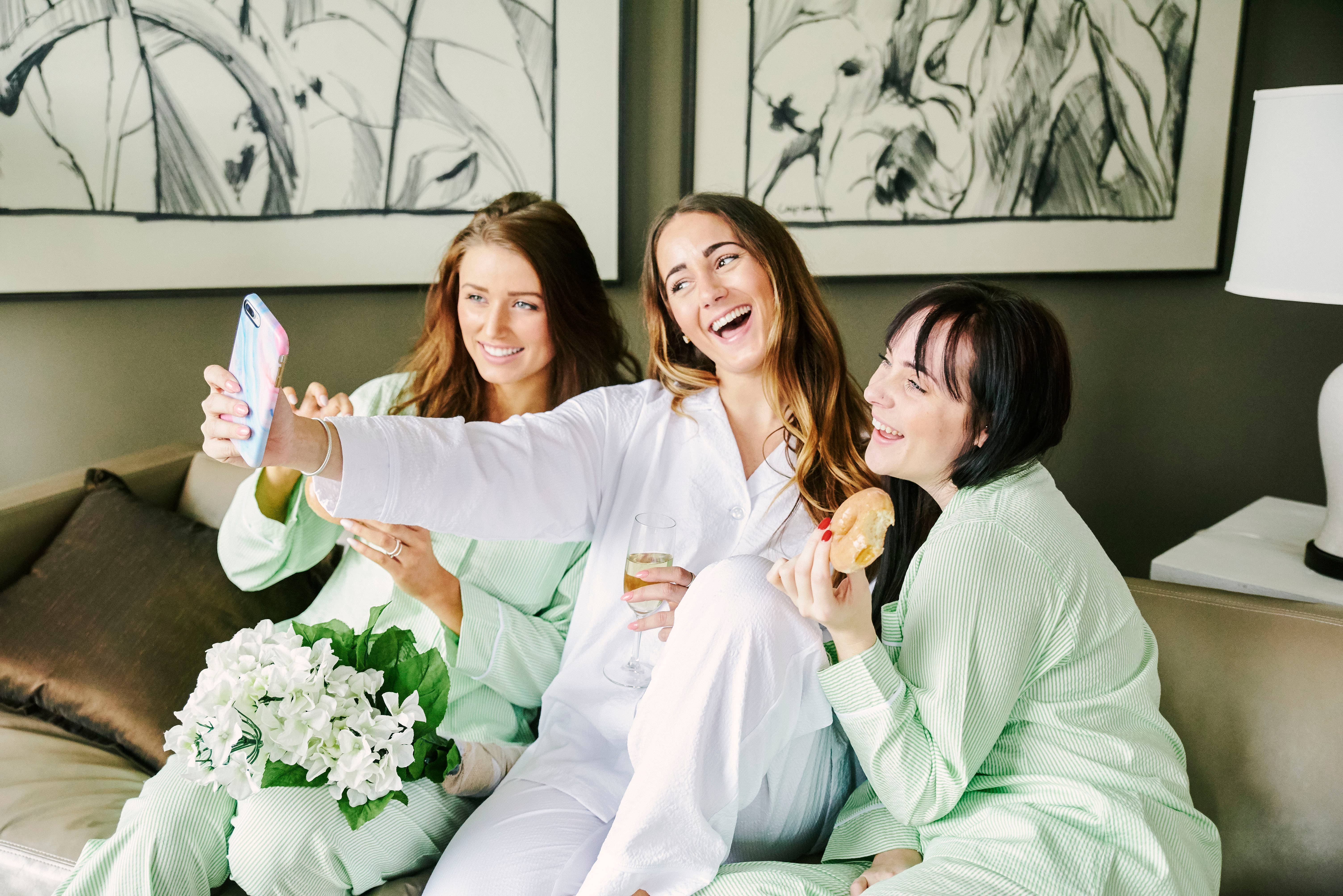 Love That Cotton - Wholesale Sleepwear Set - Women's - Seersucker Pajama Pant Set Green3