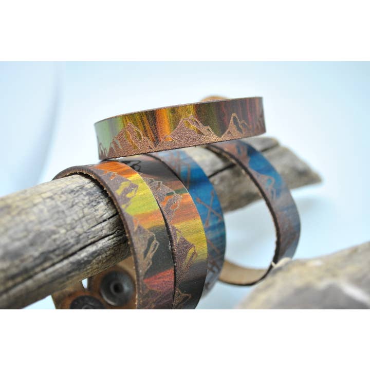 Ladies - Northern Lights Bracelet - MOUNTAIN for wholesale by Sandpoint Laser Works