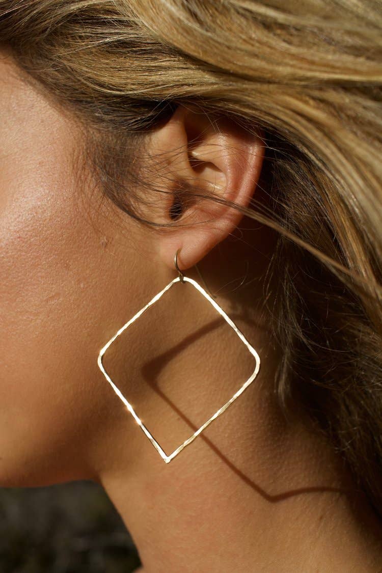 Toasted Jewelry - Wholesale Hoop Earrings - Dainty Square Hoops0