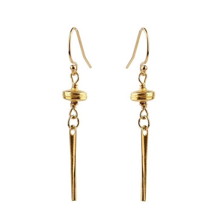 Guld - Spike Øreringe for engroshandel hos Alicia Marilyn Designs