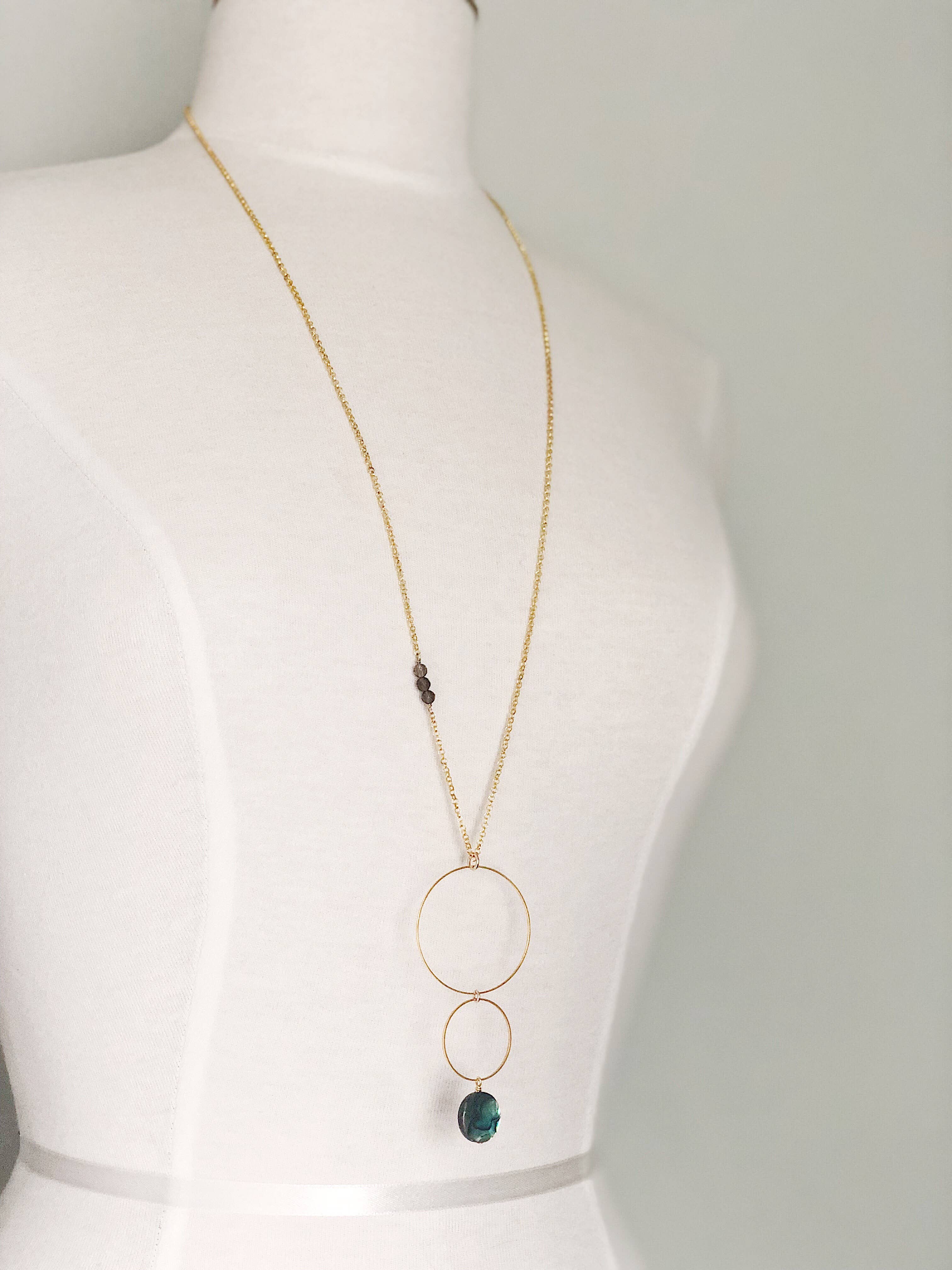 Third & Co. Studio - Wholesale Pendant/Charm Necklace - Lightweight Abalone And Brass Circles Necklace4