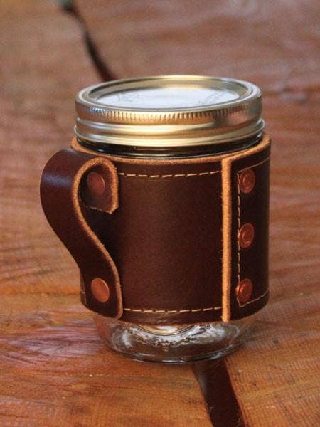 Holdster USA - Wholesale Drink Huggers & Koozies - 02 Holdster Model - Rivet2