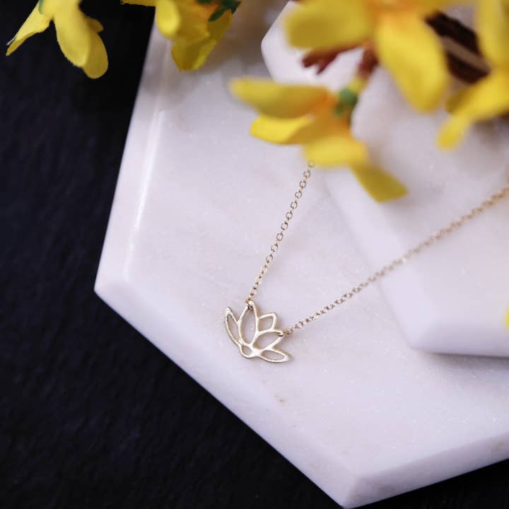 Kind Karma Company - Wholesale Pendant/Charm Necklace - Lotus Necklace1