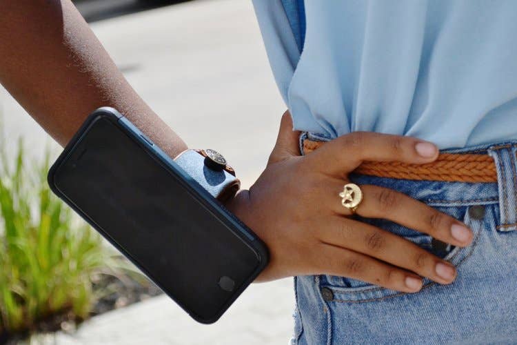 NewAgeNerds Co. - Wholesale Phone/Tablet Stand - WristMC Universal - Denim3