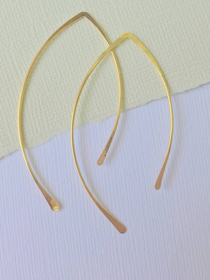 Curvatura 2» per la vendita all'ingrosso da parte di Linda Trent Jewelry