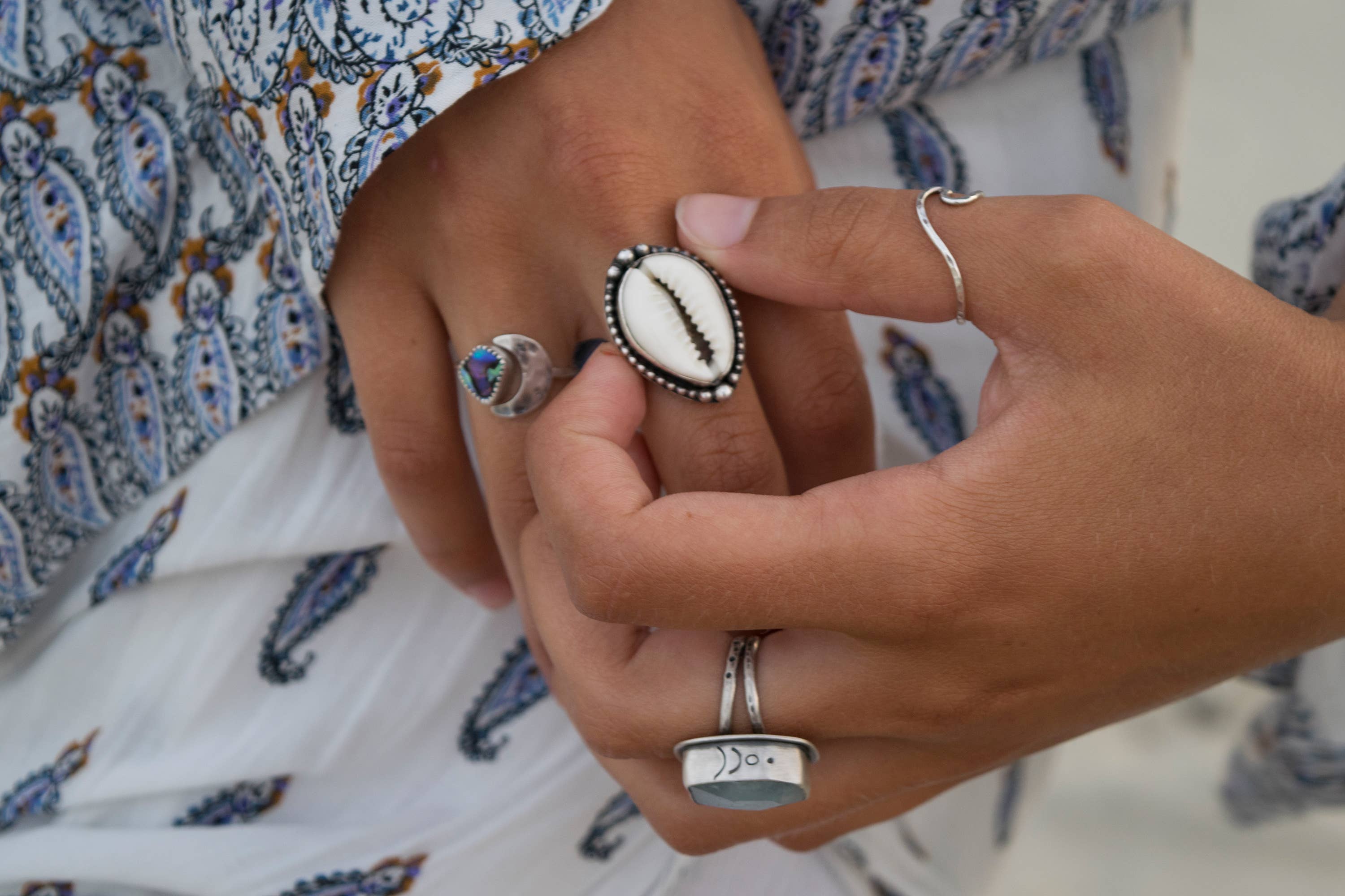 Indigo Moon Jewels - Wholesale Cocktail/Statement Ring - Cowrie Shell Ring3