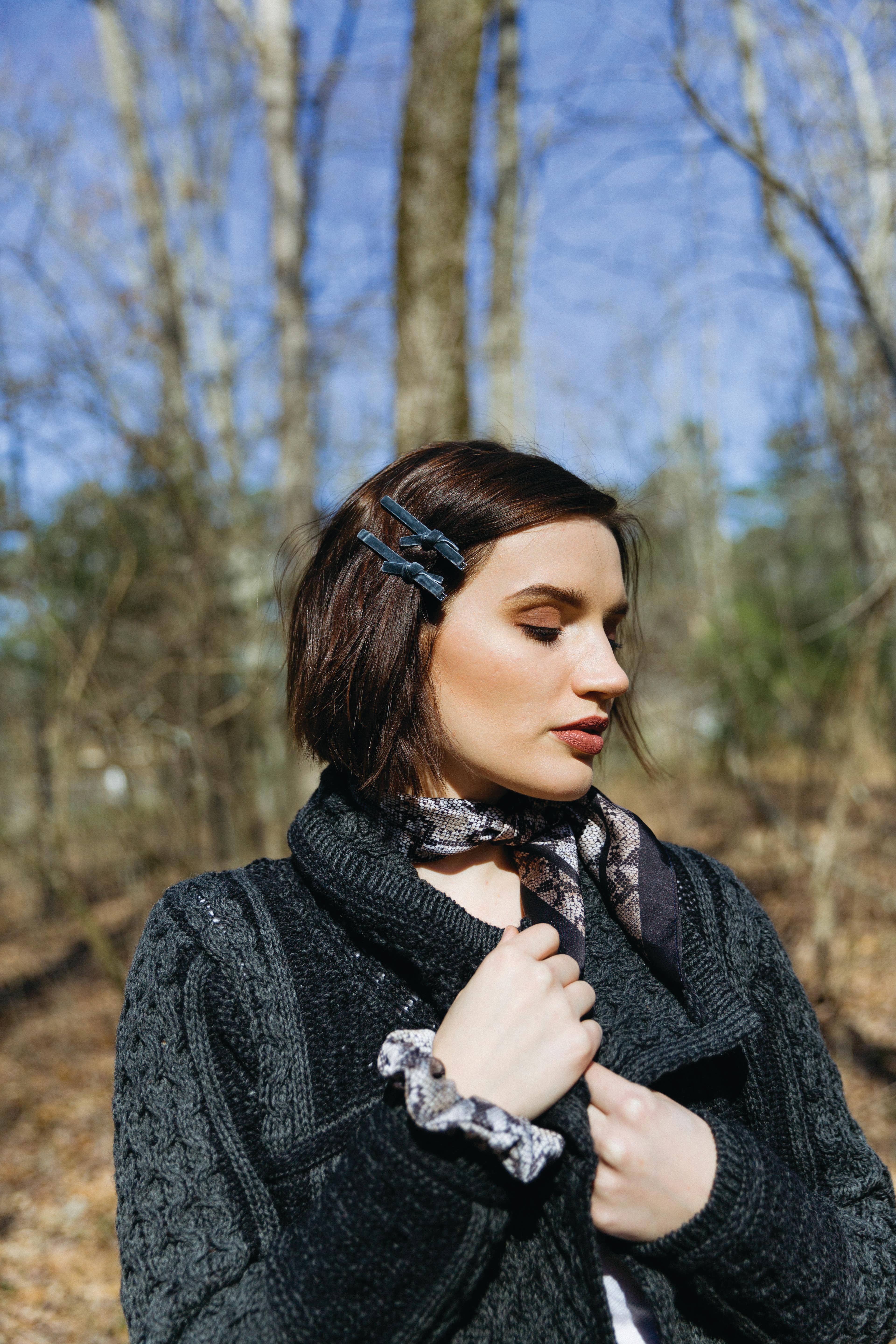 BANDED – wholesale Hårklämma - Dam – Mörk ros skugga sammet täckt Alligator klipp2