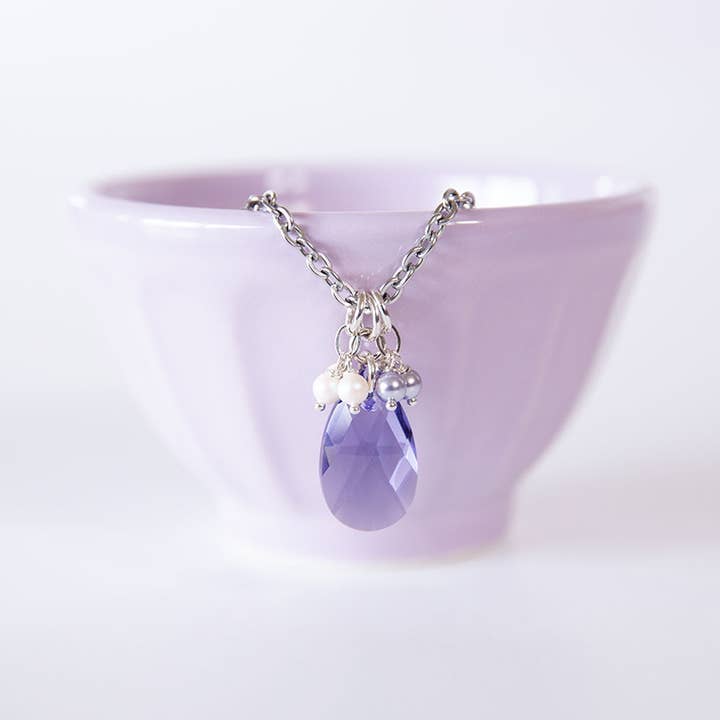 Rowida Cluster halskæde - Tanzanit for engroshandel hos Jamila Collective, LLC