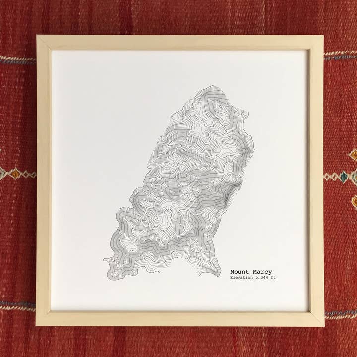 Stampa topografica topografica Mount Marcy New York, 30,5 x 30,5 cm per la vendita all'ingrosso da parte di Tim Plus April