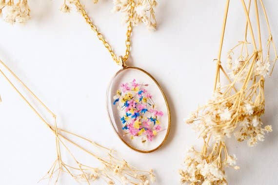 Ann + Joy - Wholesale Pendant/Charm Necklace - Real Pressed Flowers and Resin Necklace Gold Oval in Pink, Yellow Blue & White1