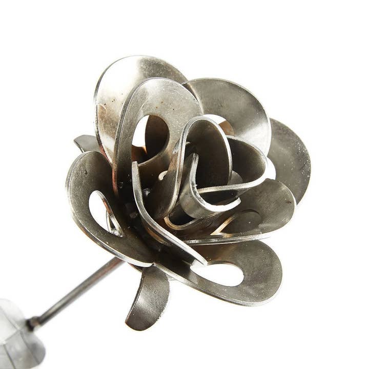 Metal Relic - Wholesale Artificial Flowers - Dual Immortal Roses And Bud Vase4