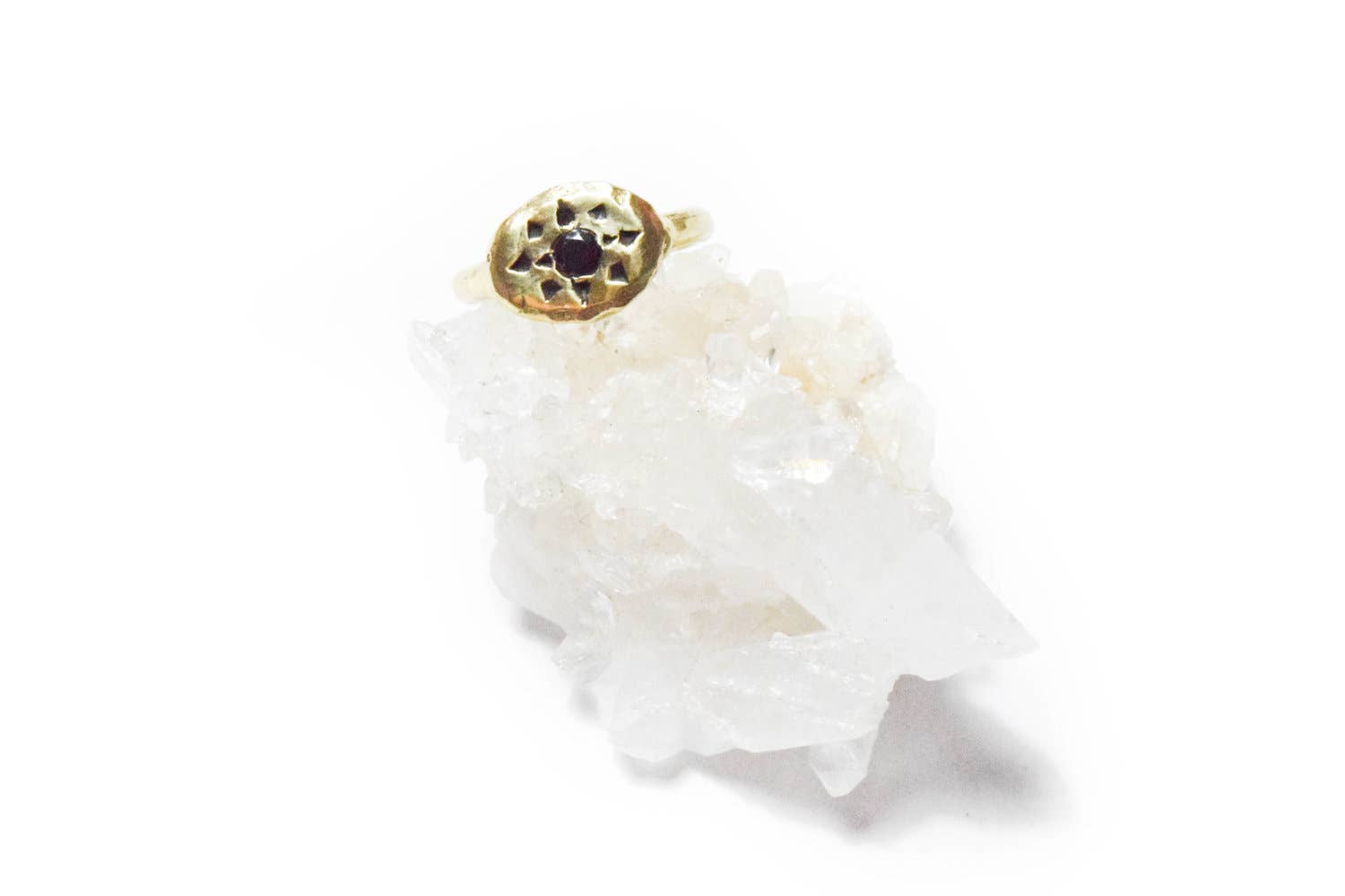 Flight of Fancy - Wholesale Signet Ring - Beam Signet Ring (Bronze)0