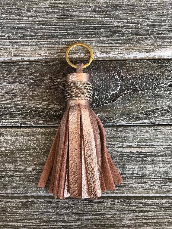 Everley Dawn – wholesale Nyckelringar - Dam – Läder Classic Tofs Nyckelring3