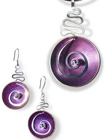 Ensemble hypnotique - Violet avec perles argentées pour la vente par LeDanse Limited Edition Jewelry