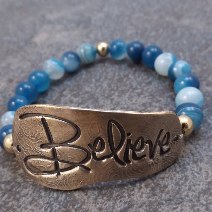 Tro - Stretch Armbånd for engroshandel hos Felicity Jewelry Designs