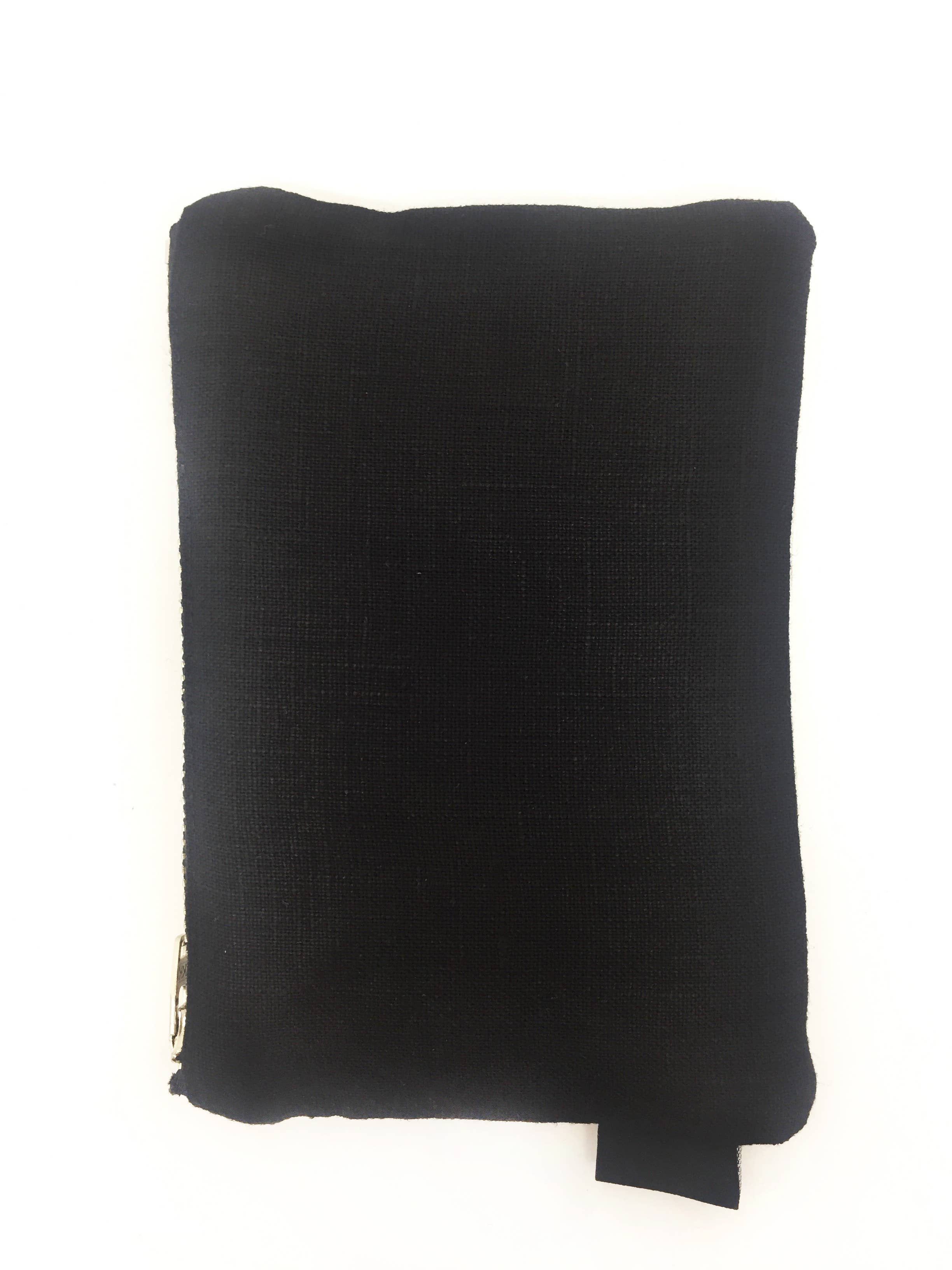 KAHRI - Wholesale Coin Purse - Women's - Shakespeare Quote Coin Purse1