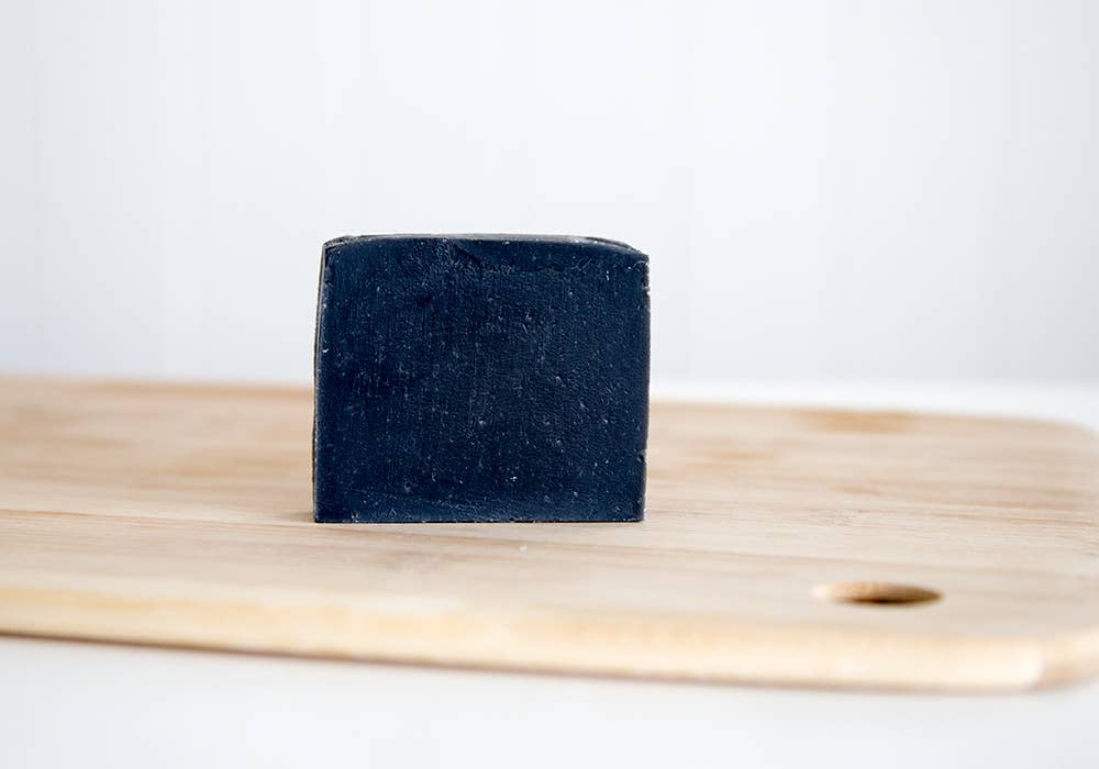 My Manoa - Wholesale Bar Soap - 2oz Charcoal Tea Tree Face Soap1