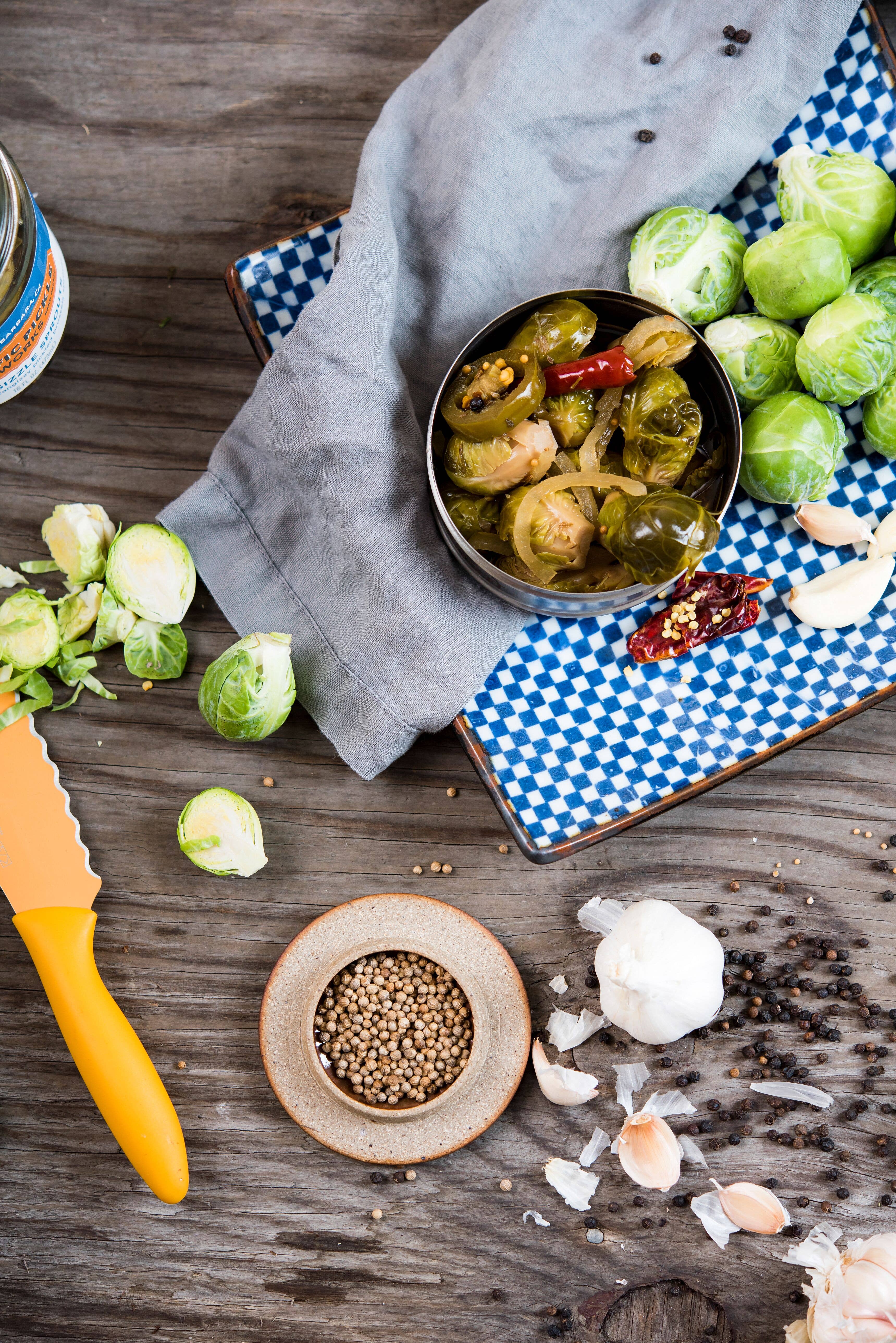 Pacific Pickle Works – Großhandel Eingelegtes Gemüse – Brussizzle Sprouts - Eingelegter Rosenkohl1