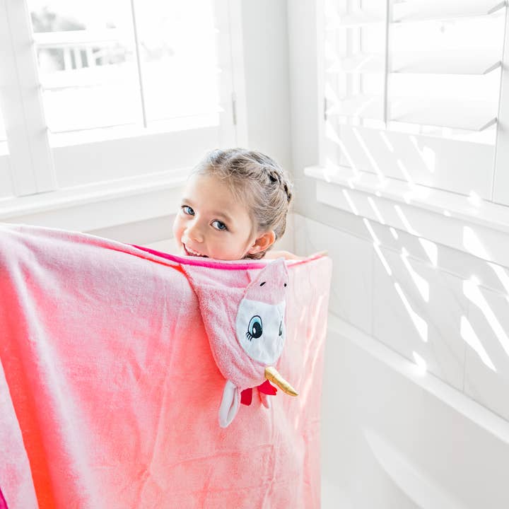Kloud Bambu | Bamboo Towels & Blankets – Engroshandel Håndklæde med hætte - Børn og baby – Bambus Baby Hætteklædte Håndklæde - Pink Unicorn4