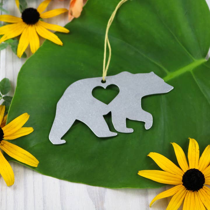 Iron Maid Art - Wholesale Ornament - Bear Metal Holiday Gift Christmas Ornament Animal Hiking4