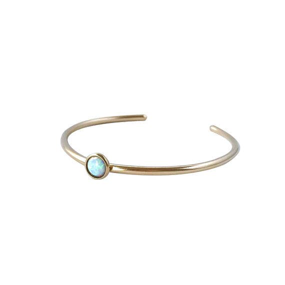 Bracelet manchette empilable avec opale pour la vente par Therese Kuempel Jewelry