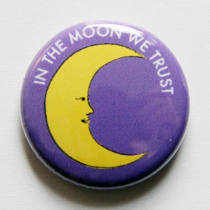 I Månen stoler vi på en tommer knap for engroshandel hos Midge Blitz