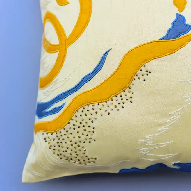 Clothcrafte - Wholesale Throw/Decorative Pillow - CSP4 Beige Pillow1