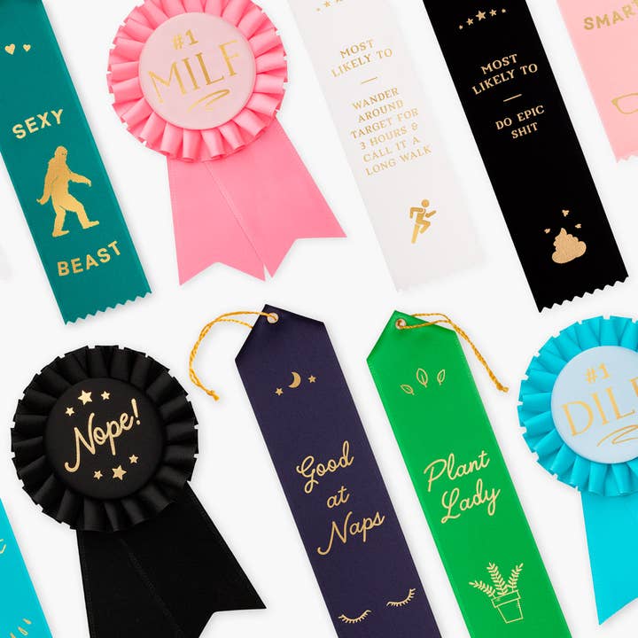 Frankie & Claude - Wholesale Gag gift/novelty gift - Most Likely To… Look! Something Sparkly! Award Ribbon2
