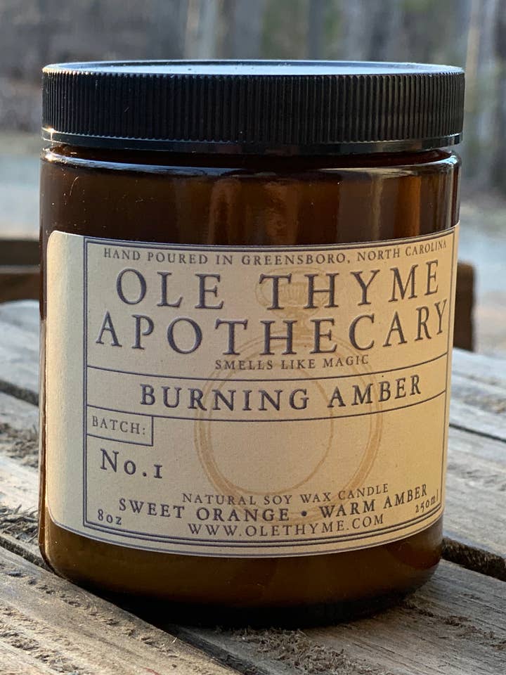 Candela in ambra per la vendita all'ingrosso da parte di Ole Thyme Apothecary