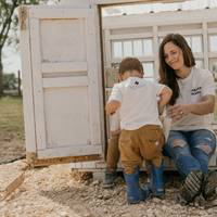 Modern Burlap - Vendita all'ingrosso Maglietta serigrafata - Donna - Made in USA | Adulto Crew | GARDEN MAMA4