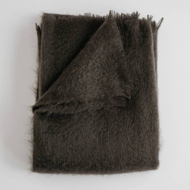 Evangeline Linens - Wholesale Throw Blanket - Mohair Throws2