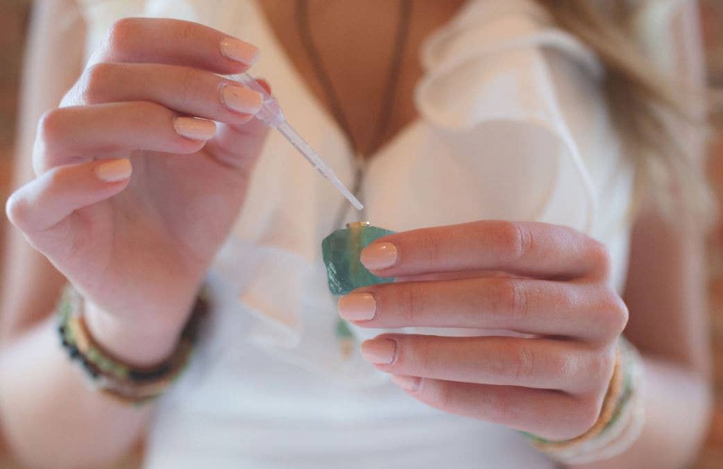 BOPS WHOLESALE - Wholesale Pendant/Charm Necklace - ZENGO STONE VIAL NECKLACE "AMAZONITE"3