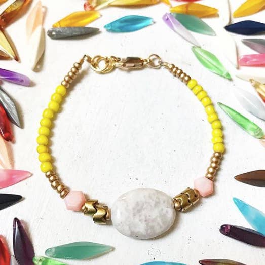 Etymology Jewelry - Wholesale Armband met kralen - Stocking Stuffer kralenarmband - Kleurrijke hippie-sieraden