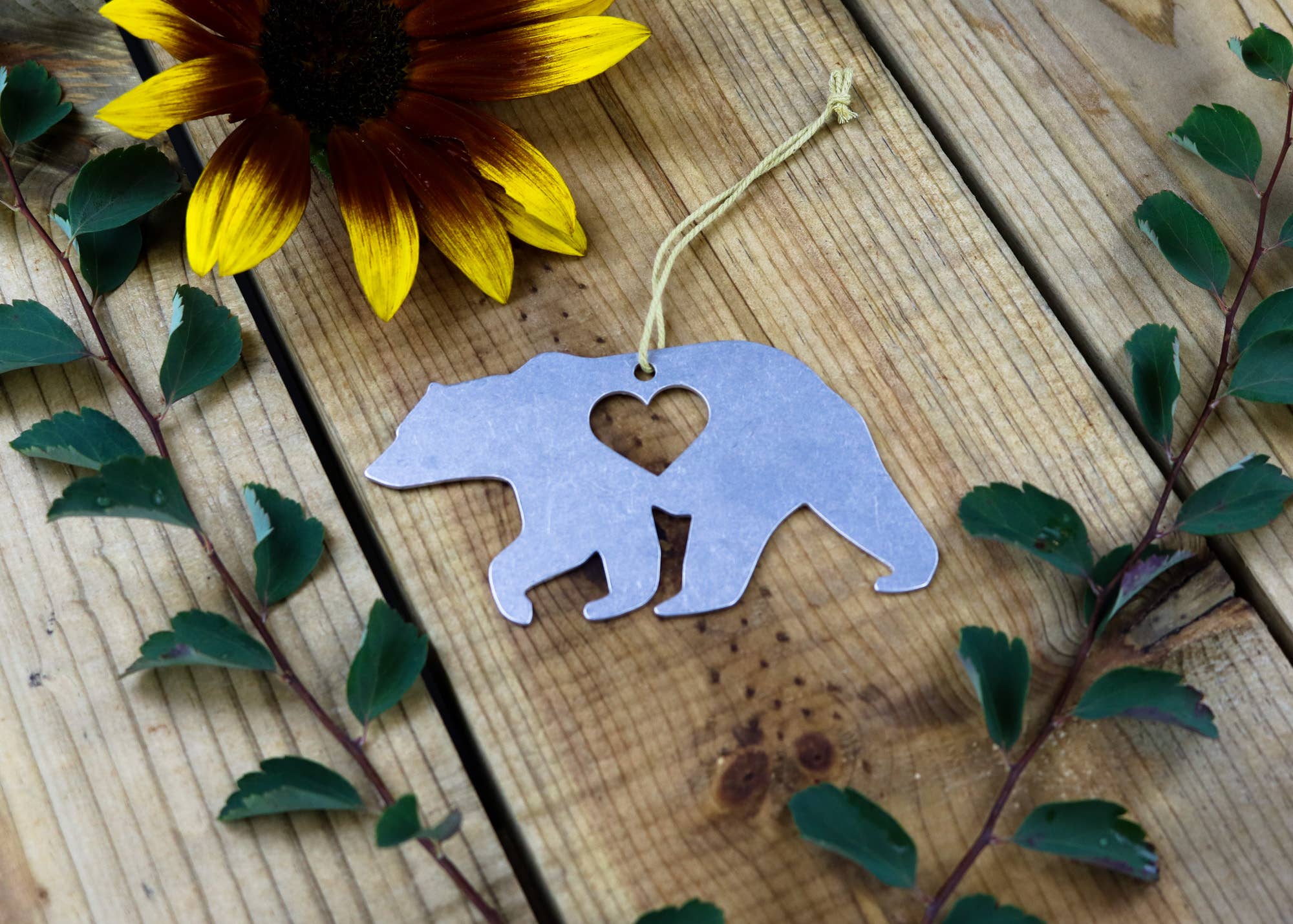 Iron Maid Art – Großhandel Verzierung – Bär Metall Weihnachtsgeschenk Weihnachtsverzierung Tier Wandern5