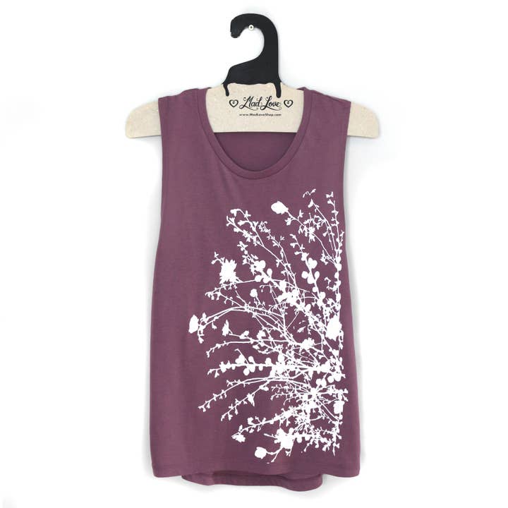 Mauve Muskel Tank med Blomstrende Branch Print for engroshandel hos Mad Love Shop