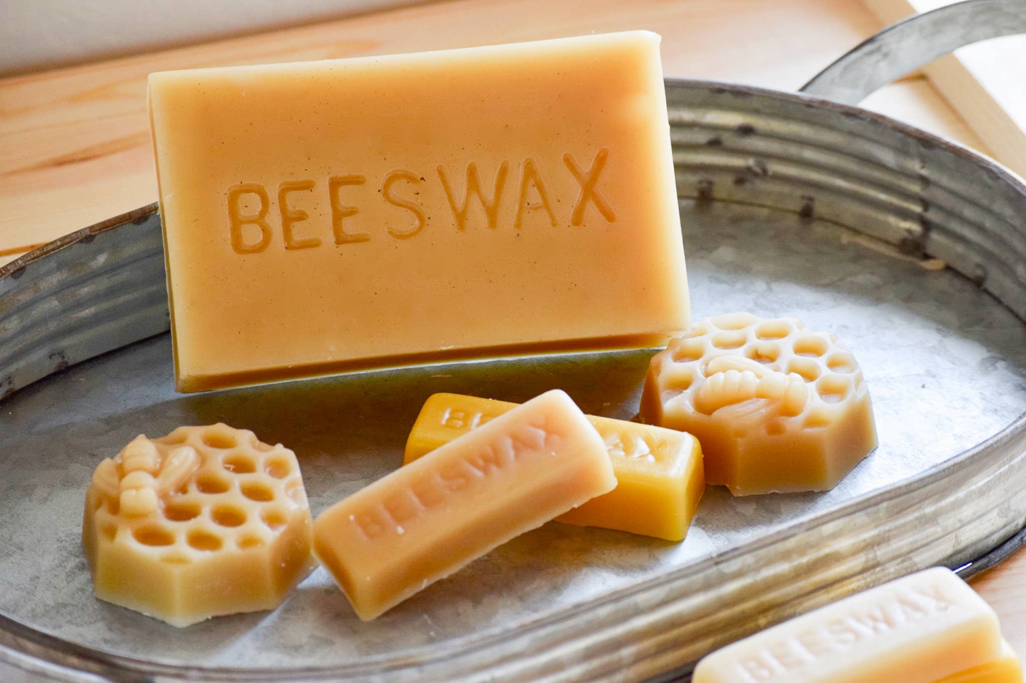 The Bee Box - Wholesale Craft Supplies - All-Natural Beeswax - 1 lb Bar1