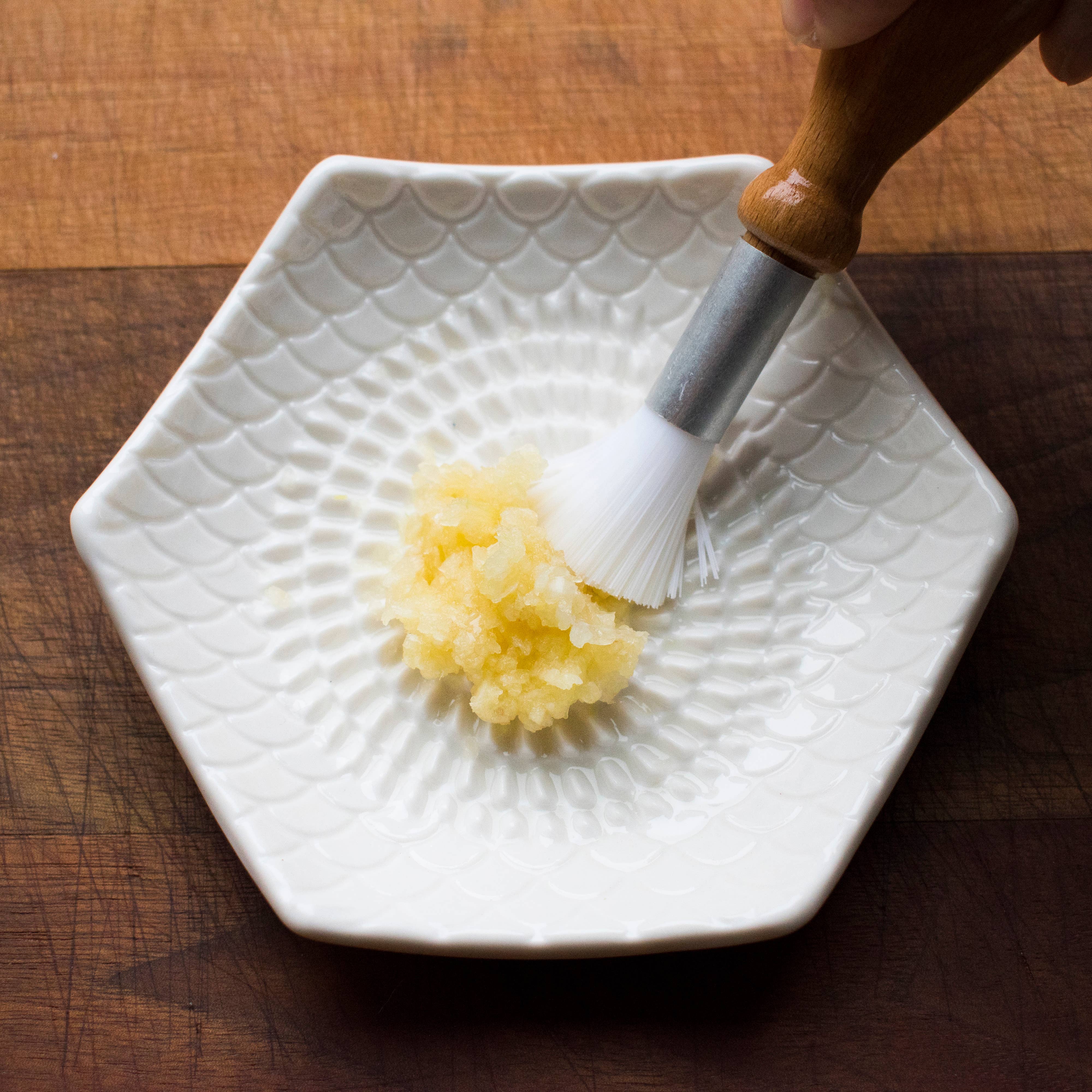 The Grate Plate, Inc. - Wholesale Grater - White 3 Piece Set: Ceramic Grater, Peeler, Brush2