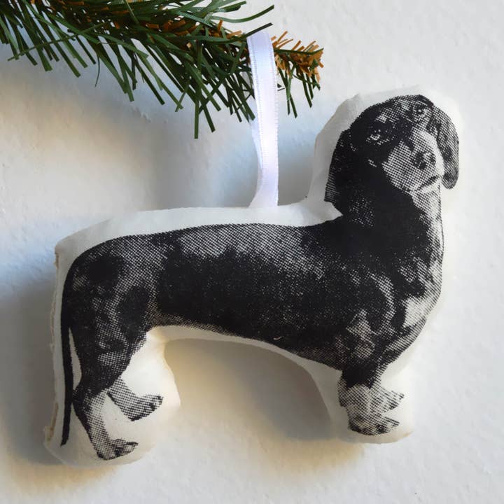Dachshund Ornament for wholesale by Broderpress