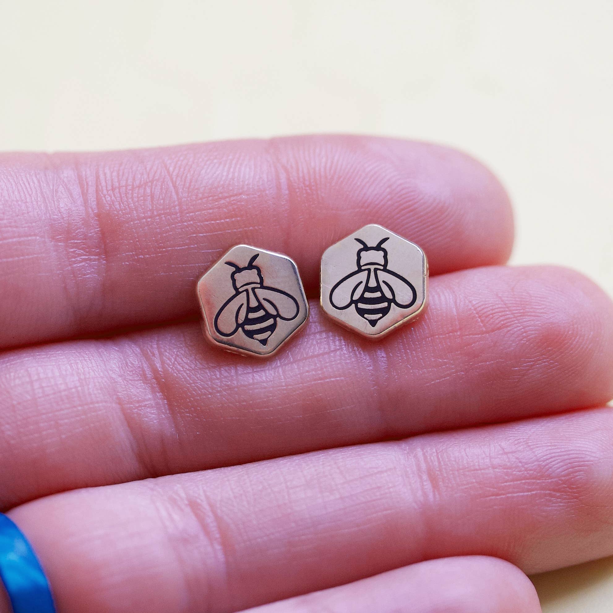 LuxCups Creative - Wholesale Stud/Post Earrings - Honey Bee Earrings (ON SALE!)4