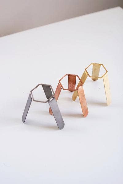 Rare Bird Co. + Pauline Stanley Studio - Wholesale Plant Pot - Tripod Air Plant Holder3