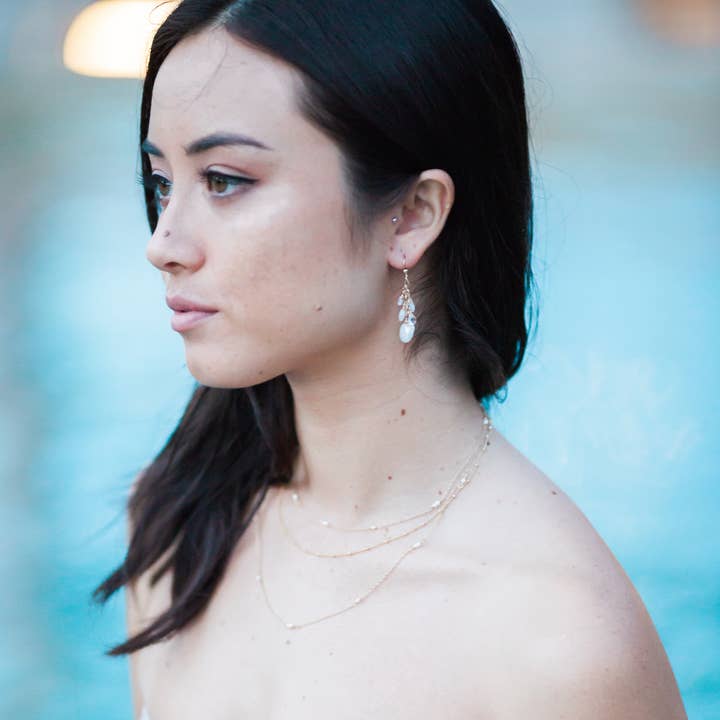 Komakai Jewelry - Wholesale Beaded/Pearl Necklace - FRESHWATER Pearl 5 stone necklace0