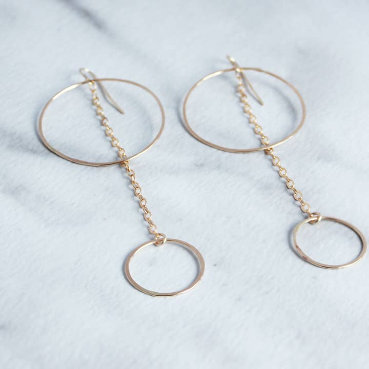 Audrey - Doppio cerchio per la vendita all'ingrosso da parte di M.Liz Jewelry