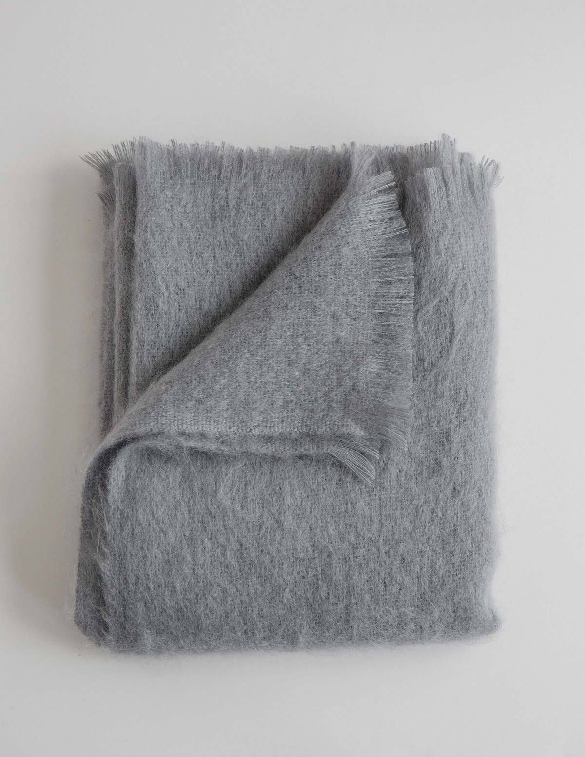 Evangeline Linens - Wholesale Throw Blanket - Mohair Throws0