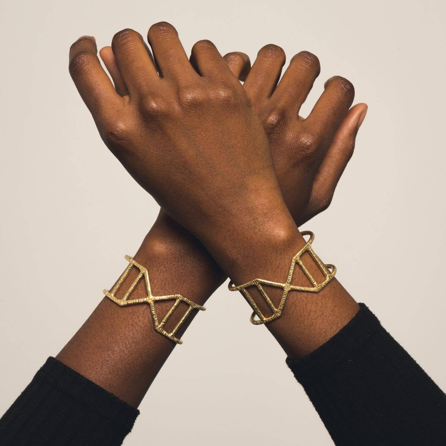 Goldeluxe Jewelry - Wholesale Cuff Bracelet - Emblem Cuff2