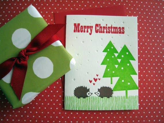 Lucky Bee Press - Vendita all'ingrosso Biglietti di auguri di Natale - Biglietto con scritta «Merry Christmas Hedgehogs»0