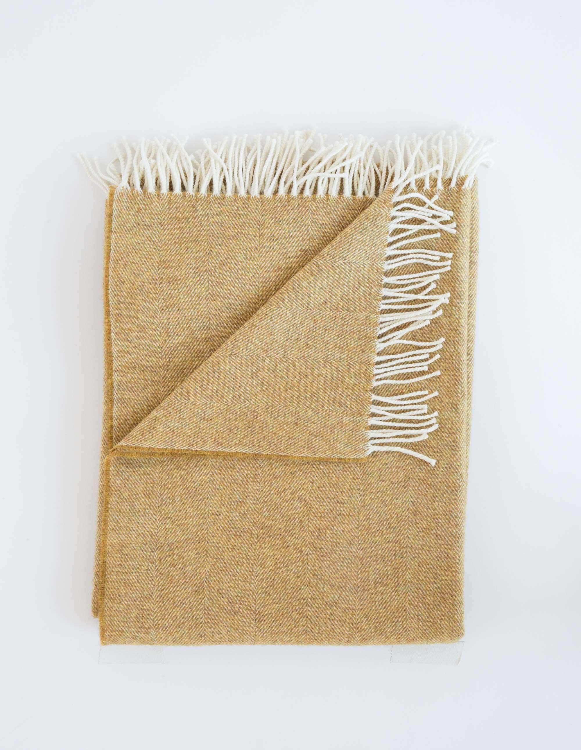 Evangeline Linens - Wholesale Throw Blanket - Lightweight Herringbone Throws0